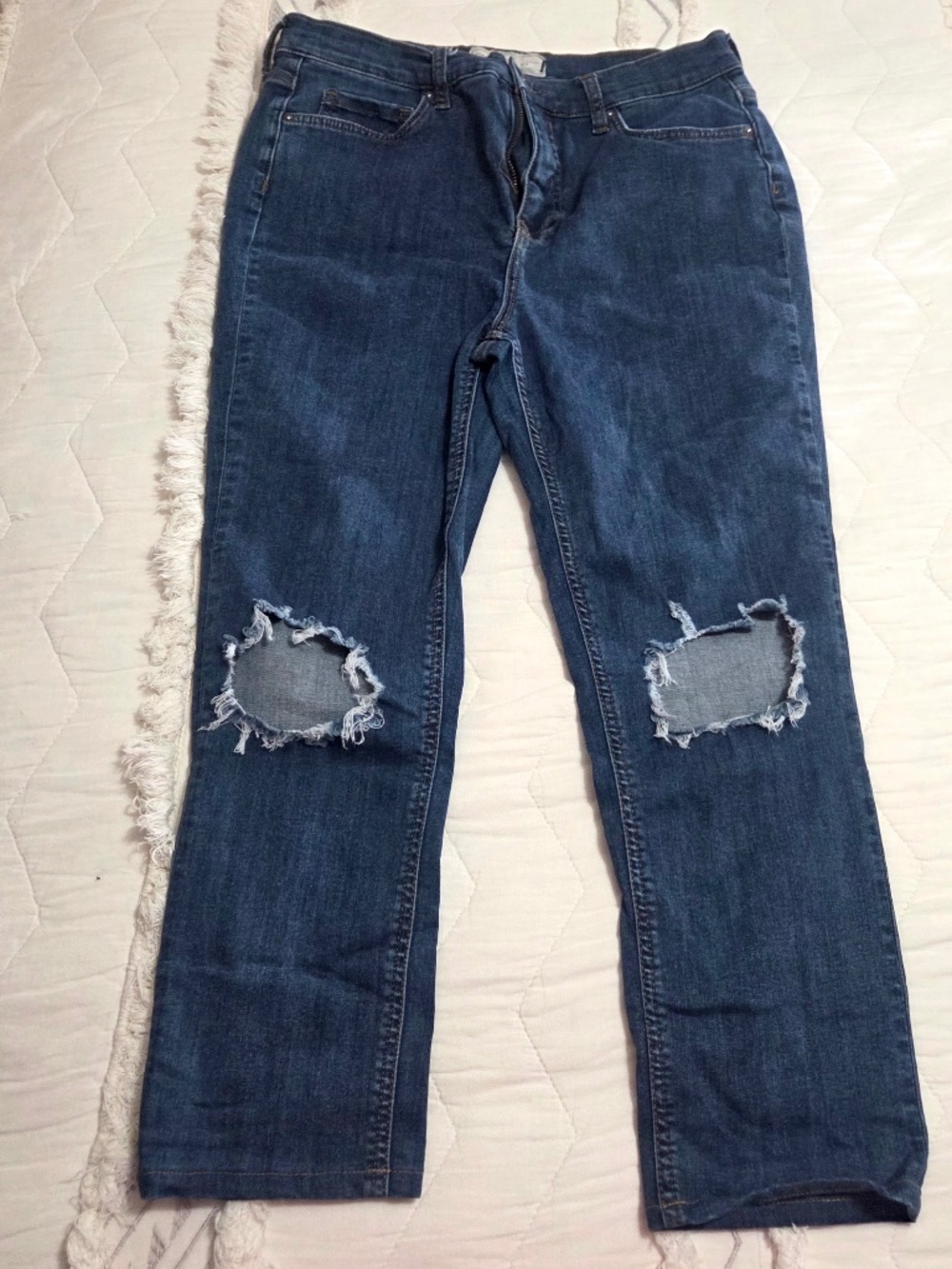 Free People Busted Knee Tapered Skinny Jeans Size W 30 R